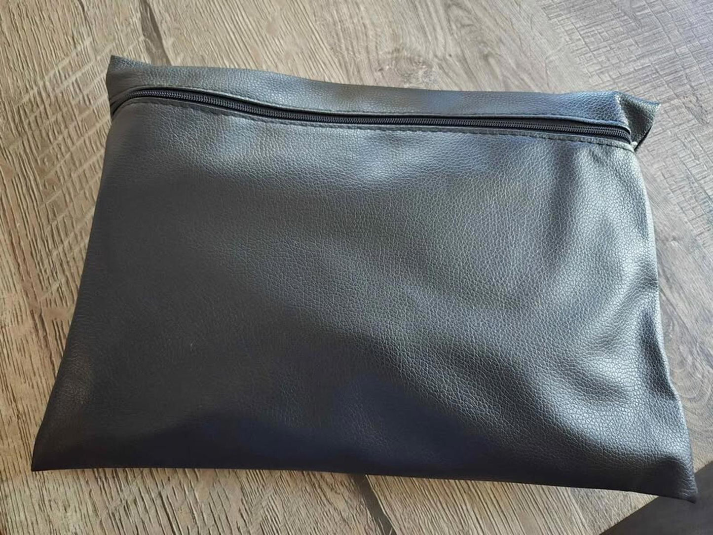 26pcs Premium Makeup Brush Set with Leather Bag